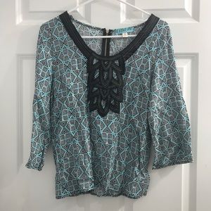 Women’s Blouse